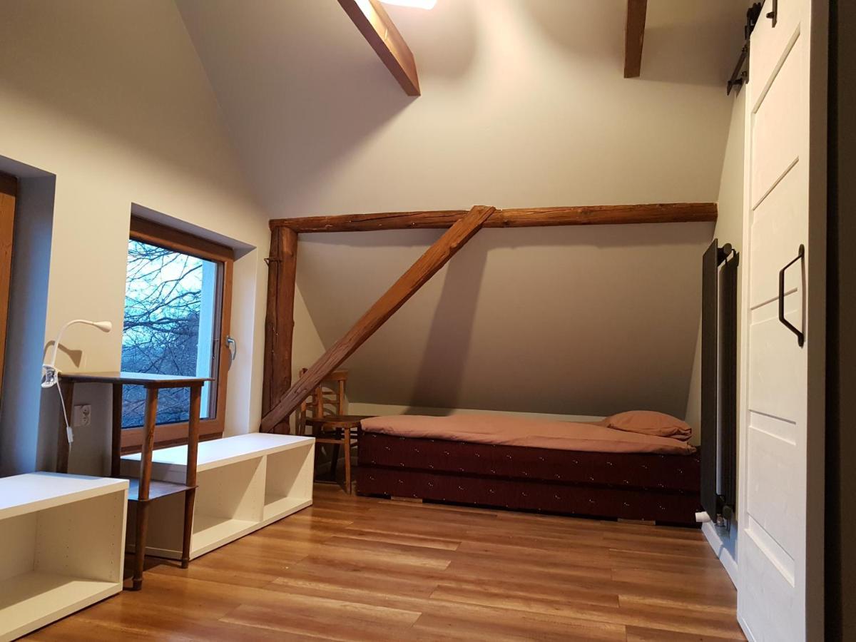 Ranczo Dziki Sad Lodge *